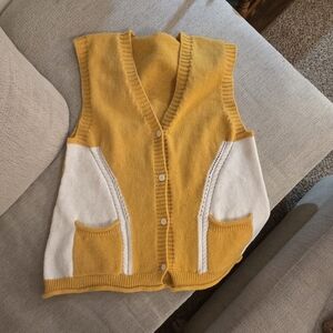Source Unknown Yellow and Cream Knit Button-Up Sweater Vest